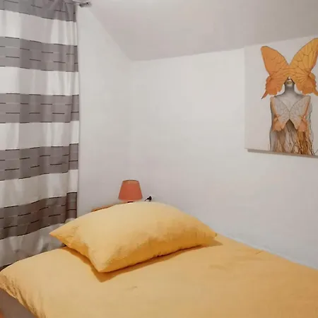 Дом отдыха 4 Bedroom Amazing Home In Kamianna Kamianna